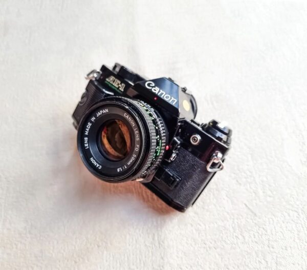 Canon AE-1 35mm Film Camera 7