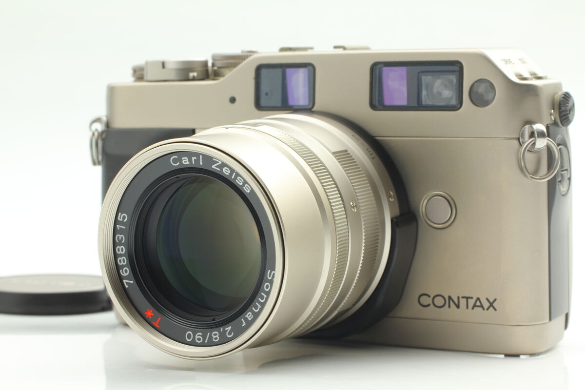 Contax G1D Rangefinder 35mm Film Camera + 90mm F2.8 Lens